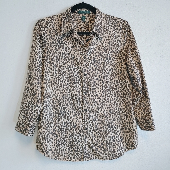 Lauren Ralph Lauren Animal Print Button Up Blouse Sz M Contemporary Classic - Picture 1 of 8